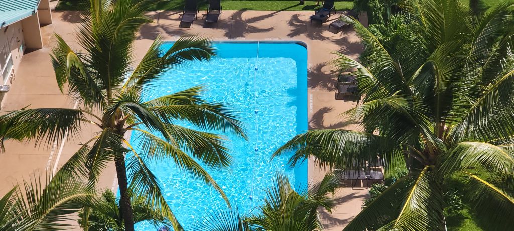 05_Pool_from_Top