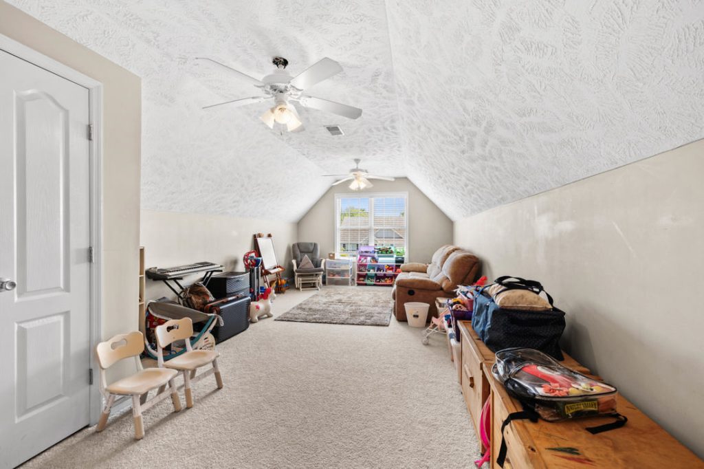 153-westminster-dr-raeford-nc-bonusroom