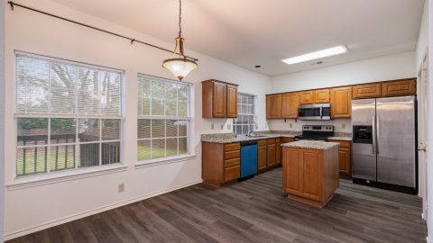 11-web-or-mls-1626-Firwick-Dr-11
