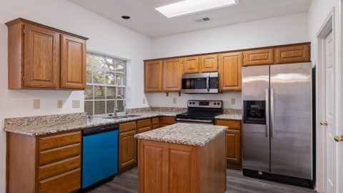 12-web-or-mls-1626-Firwick-Dr-12