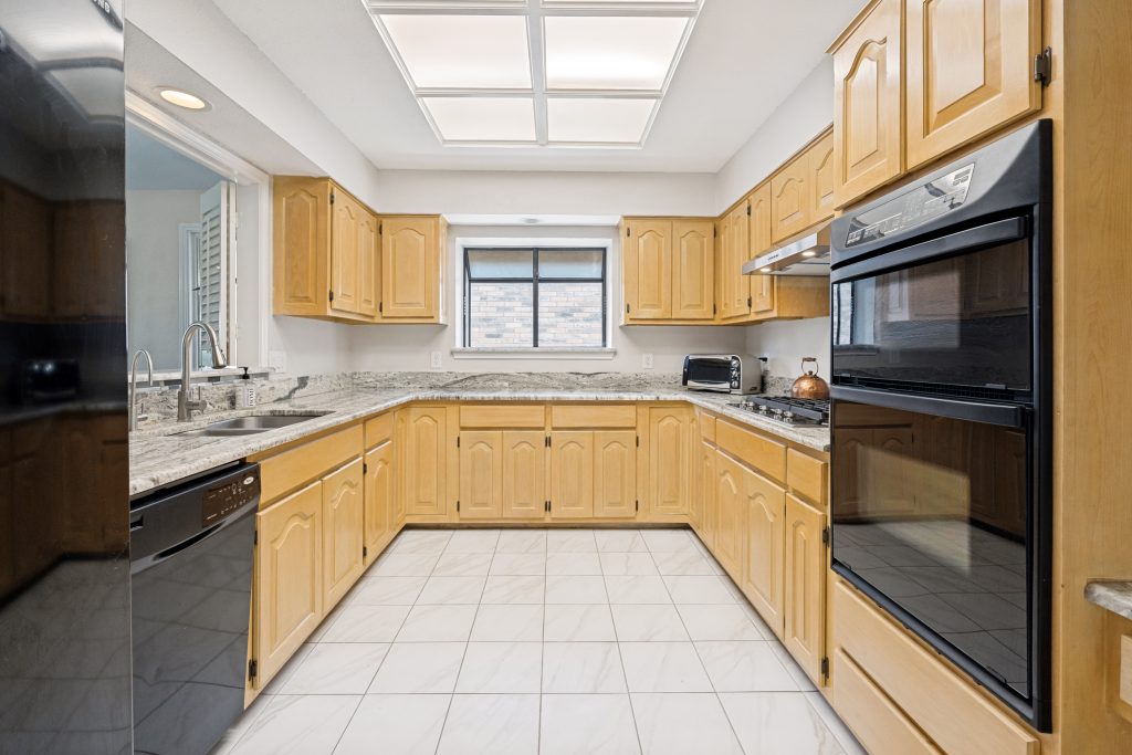 6735-congressional-blvd-san-antonio-tx-78244-High-Res-10