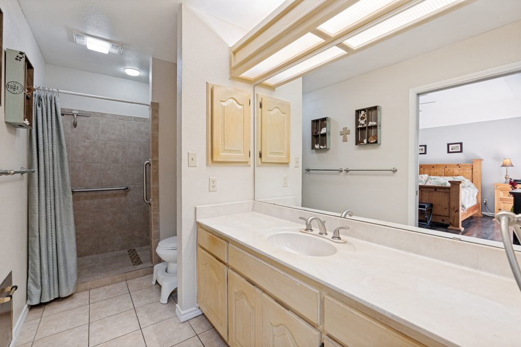 6735-congressional-blvd-san-antonio-tx-78244-High-Res-12
